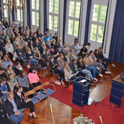 Dr. U. Paschke In Der Aula Des Hansa Berufskollegs Am 03.06.2015