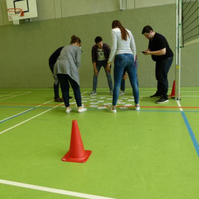 12 Hansa Bk Hansa Fairbindet Schueler In Derturnhalle