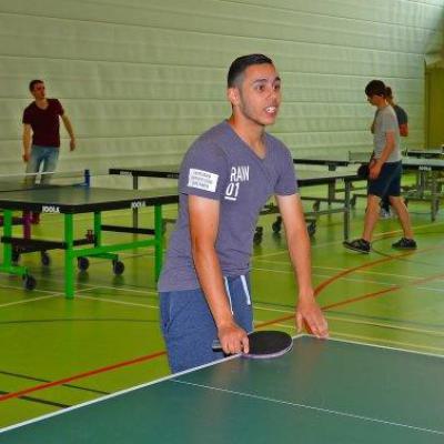 Hansa Berufskolleg Schuelergesundheitstag Tischtennisangebot In Der Sporthalle Foto Hbklv Mai 2017